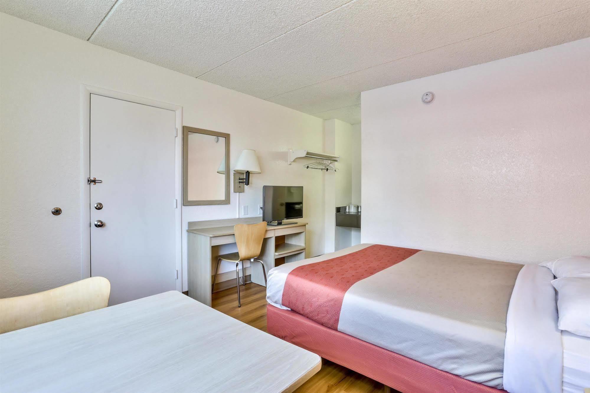 Hotel Studio 6 Flagstaff, Az